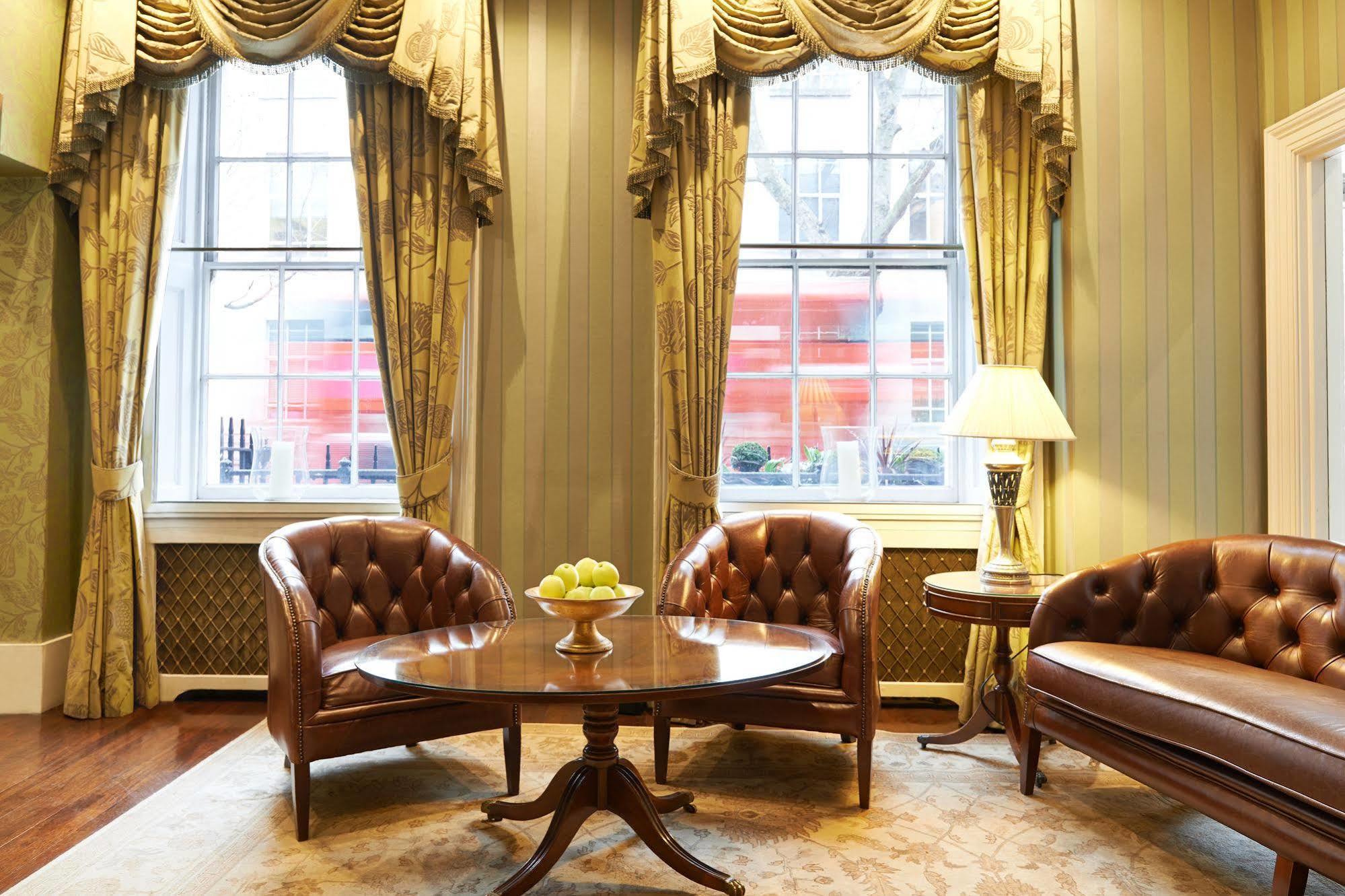 The Academy - Small Luxury Hotels Of The World London Bagian luar foto The drawing room