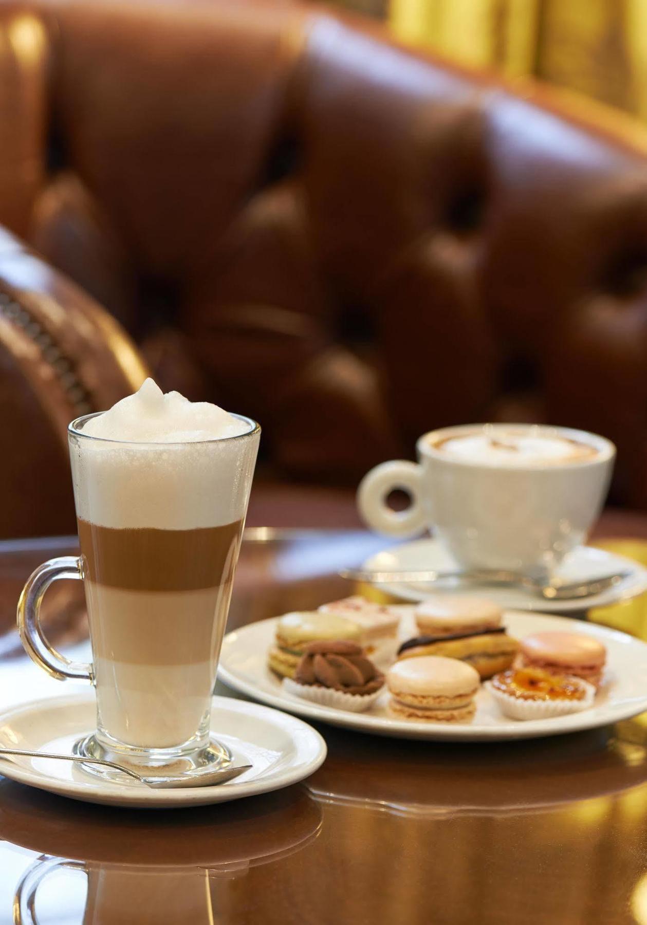 The Academy - Small Luxury Hotels Of The World London Bagian luar foto Latte macchiato